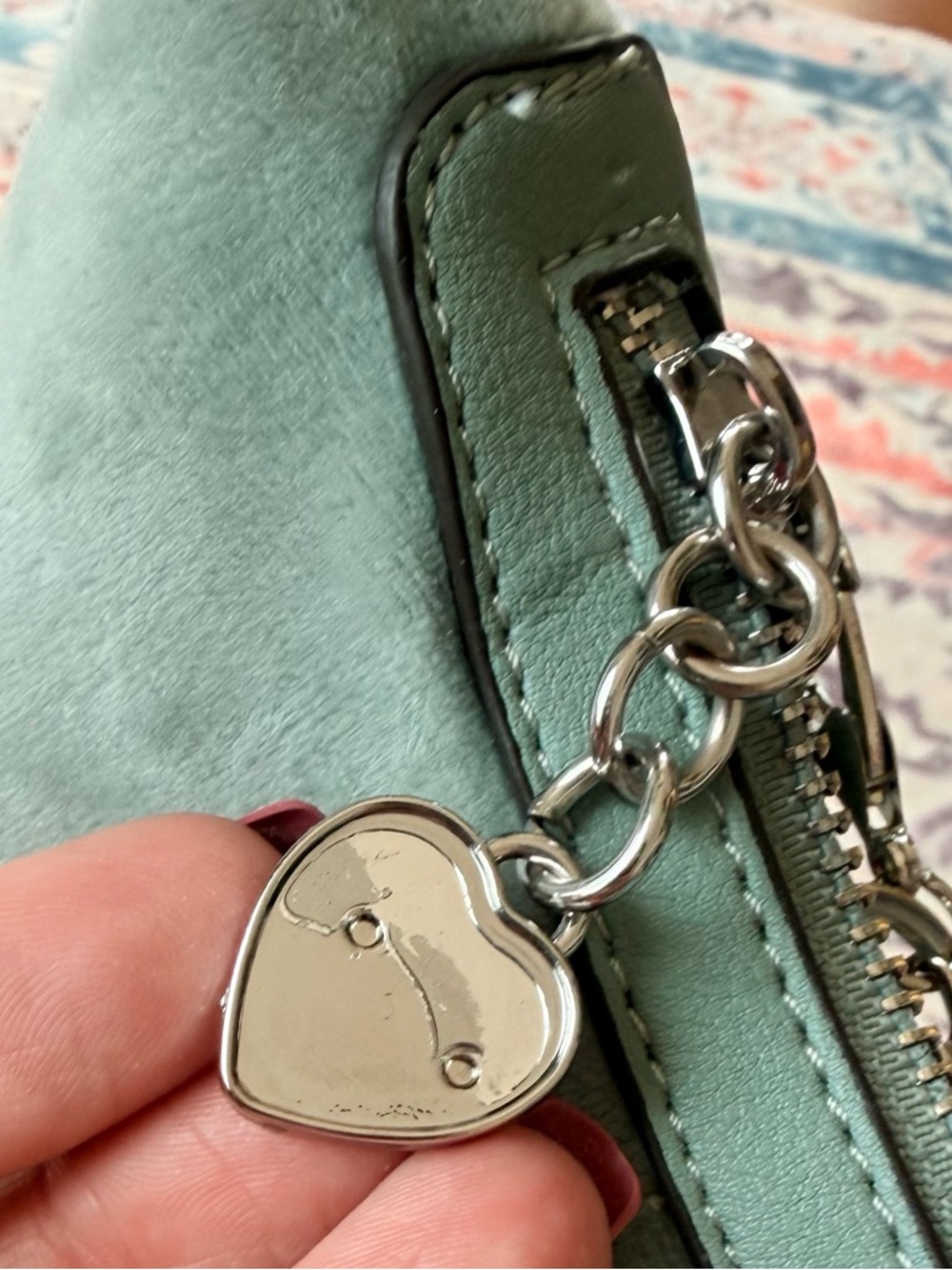 Juicy Couture Queen Couture Hobo Shoulder Bag in Sage Green. - Picture 16 of 16